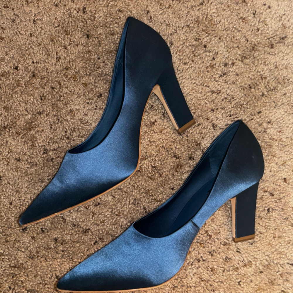 Zara Basic Collection Heels - Picture 3 of 4